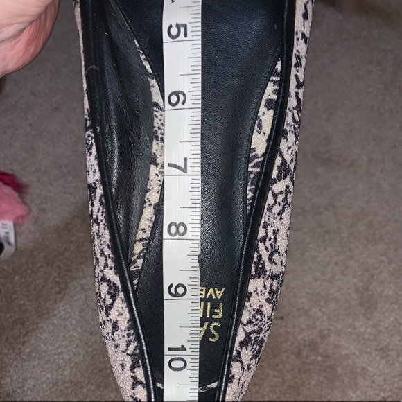 Saks Fifth ave floral flats 10 - Picture 7 of 9